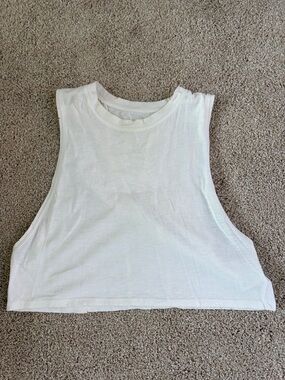 aerie Women's White Cropped Tank Top - Classic Sleeveless Crop